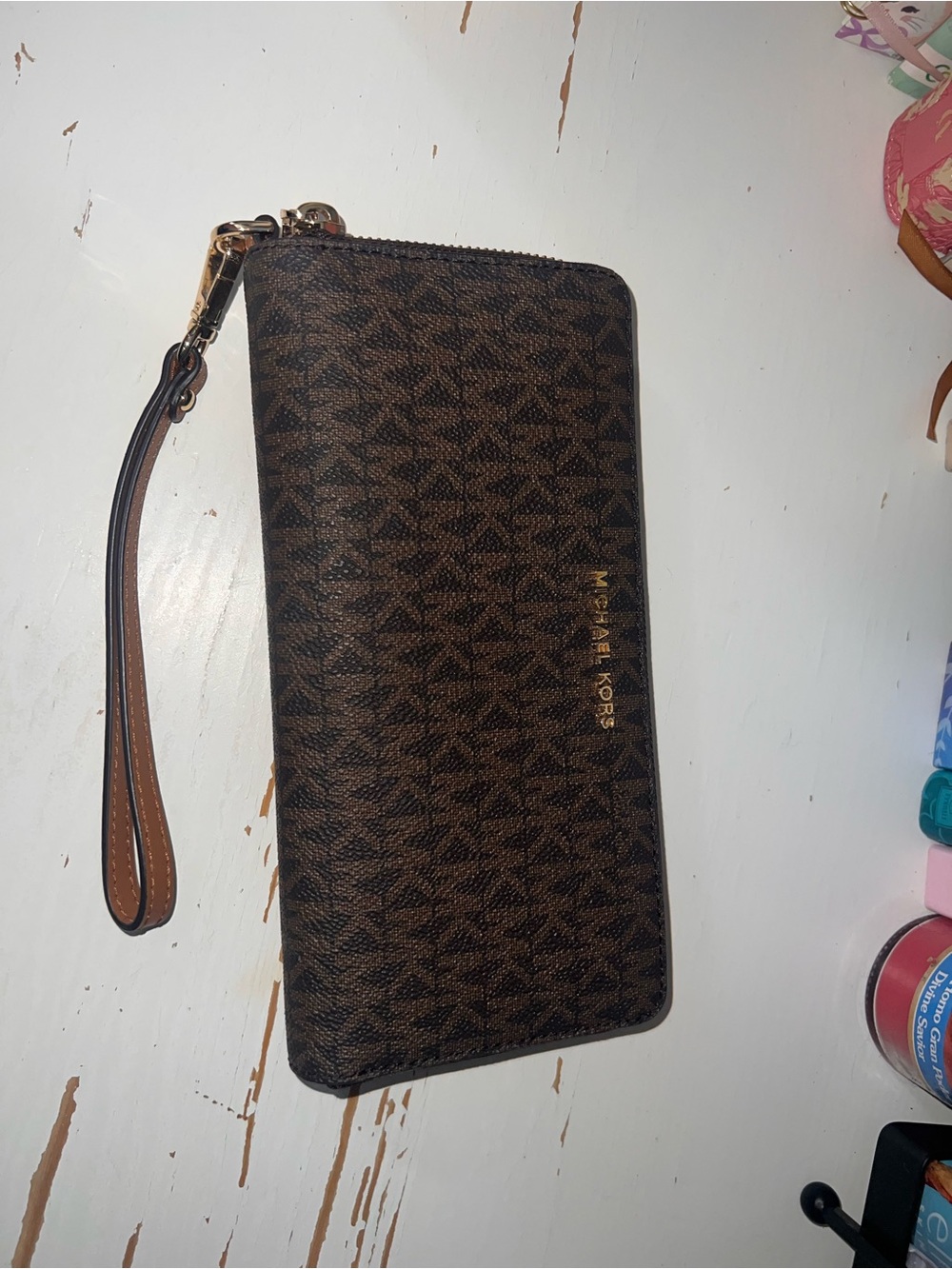 Michael Kors Brown and Gold Signature Zip Wristlet